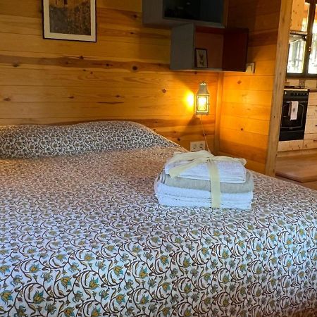 Rustic Cabin In The Woods/Cabana En El Bosque Amer Bagian luar foto